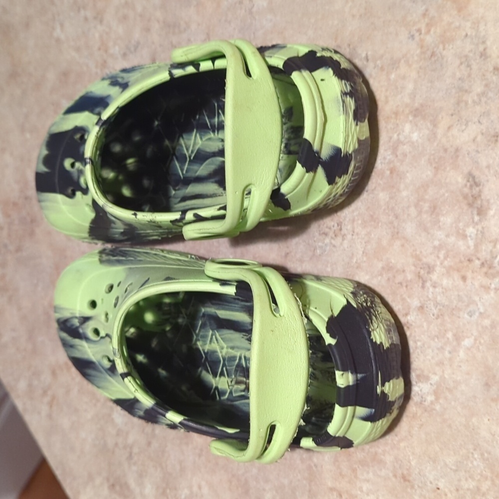 Toddler Boys Camouflage Slip On Sandals Size 11 12 - Picture 4 of 9